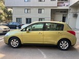 Nissan Tiida-4