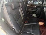 Kia Sorento-8