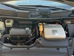 Toyota Prius-8