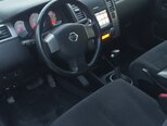 Nissan Tiida-6