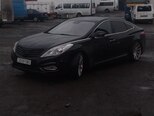 Hyundai Grandeur-11