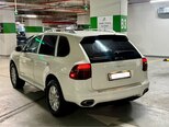 Porsche Cayenne-4