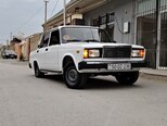 LADA (VAZ) 2107-1