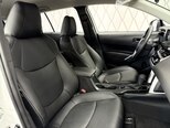 Toyota Corolla Cross-10