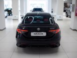Alfa Romeo Giulia-10