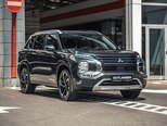 Mitsubishi Outlander-3