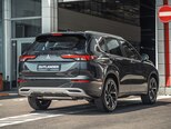 Mitsubishi Outlander-7