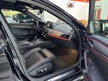 BMW 530e-18