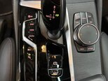 BMW 530e-23