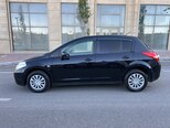 Nissan Tiida-11