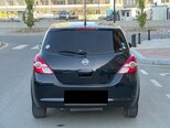 Nissan Tiida-9