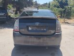 Toyota Prius-2