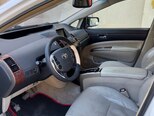 Toyota Prius-8
