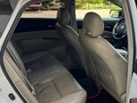 Toyota Prius-13