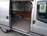 Ford Transit-10