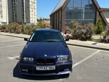 BMW 320-1