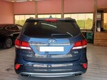 Hyundai Grand Santa Fe-2