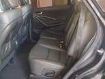 Hyundai Grand Santa Fe-12