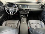 Kia K5-17