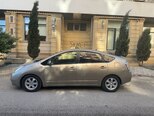 Toyota Prius-3