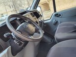 Ford Transit-13