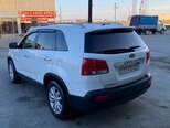 Kia Sorento-4