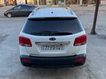 Kia Sorento-8