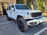 Jeep Wrangler-21