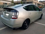 Toyota Prius-12