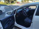 Kia Pride-8