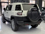 Toyota FJ Cruiser-6