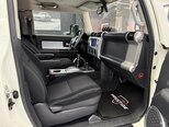 Toyota FJ Cruiser-13