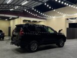Toyota Land Cruiser Prado-4