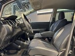 Nissan Tiida-12