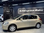 Nissan Tiida-13