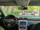 Volkswagen Passat-8