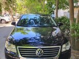 Volkswagen Passat-1