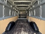 Ford Transit-7