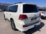 Toyota Land Cruiser-6
