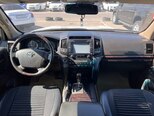 Toyota Land Cruiser-10