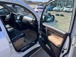 Toyota Land Cruiser-13