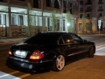 Mercedes E 280-4