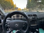 Mercedes E 280-8