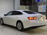 Chevrolet Malibu-9