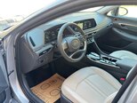 Hyundai Sonata-15