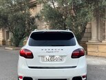 Porsche Cayenne-6