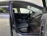 Ford Focus-16