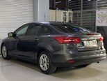 Ford Focus-9