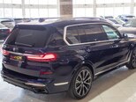 BMW X7-7