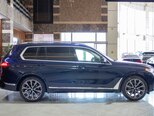 BMW X7-6